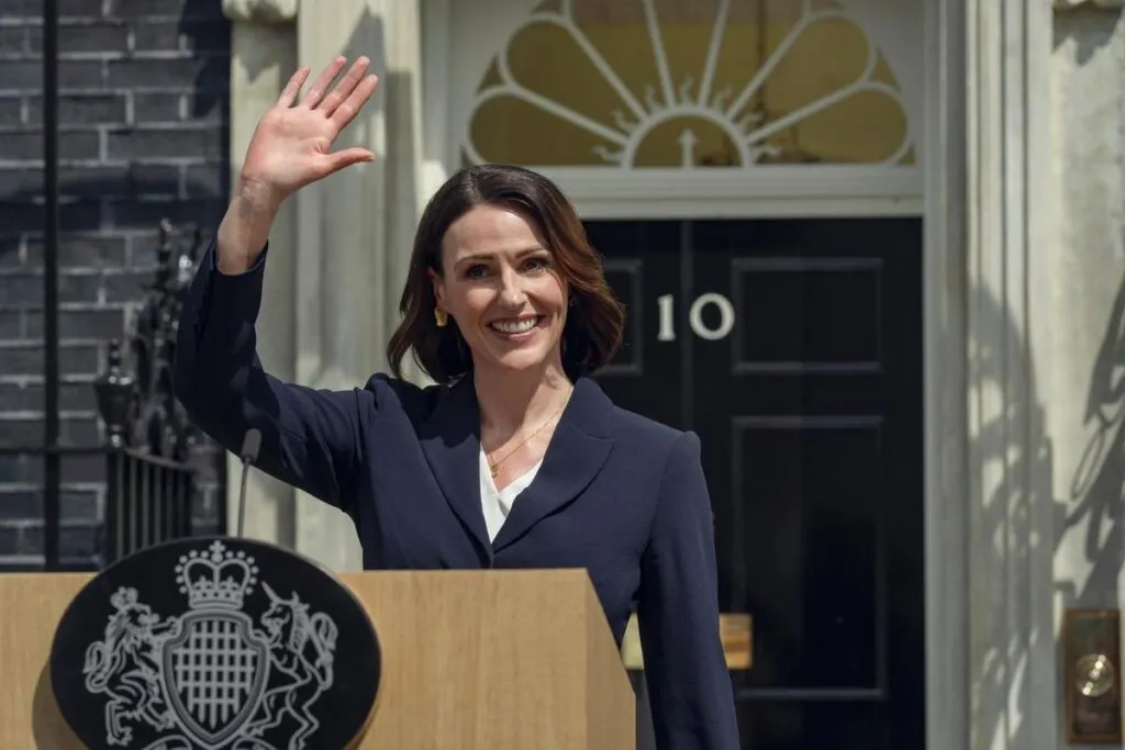No te pierdas "Rehén", la serie de Netflix, protagonizada por Suranne Jones y Julie Delpy, que está en el Top 10 de México con una trama política y un secuestro que mantiene al público en tensión. Aquí te decimos porque no debes perdértela 1