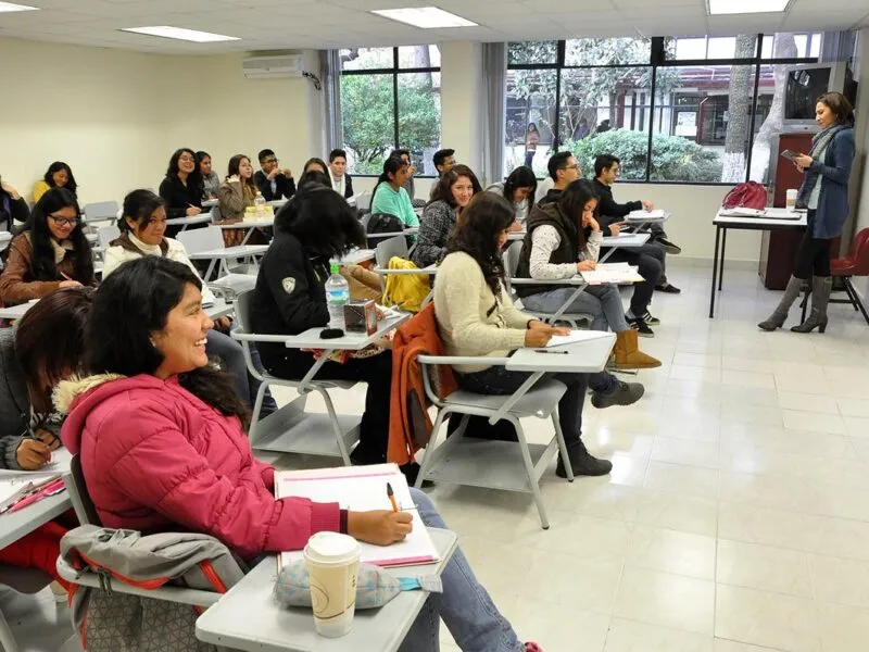 representación del inicio escolar 2025-2026