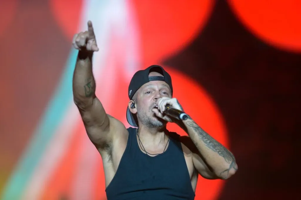 Residente llenará el Zócalo con un concierto gratuito