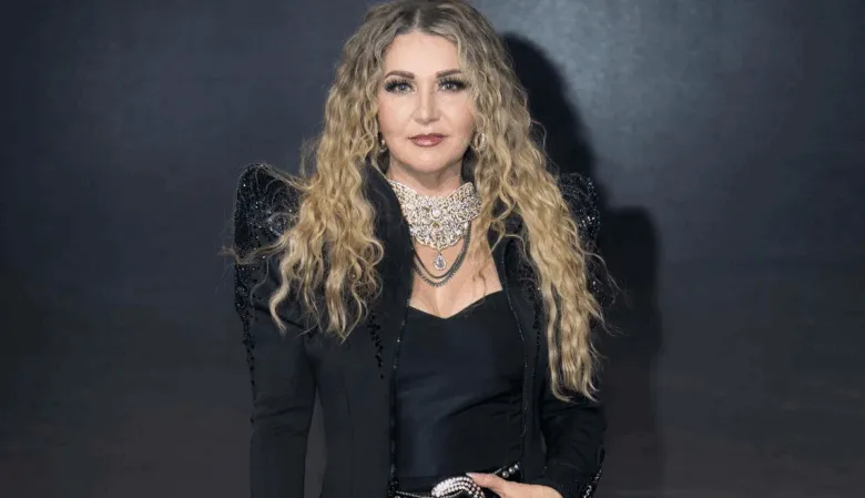 Revelan que Alicia Villarreal se divorció de Cruz Martínez sin pedir compensación económica