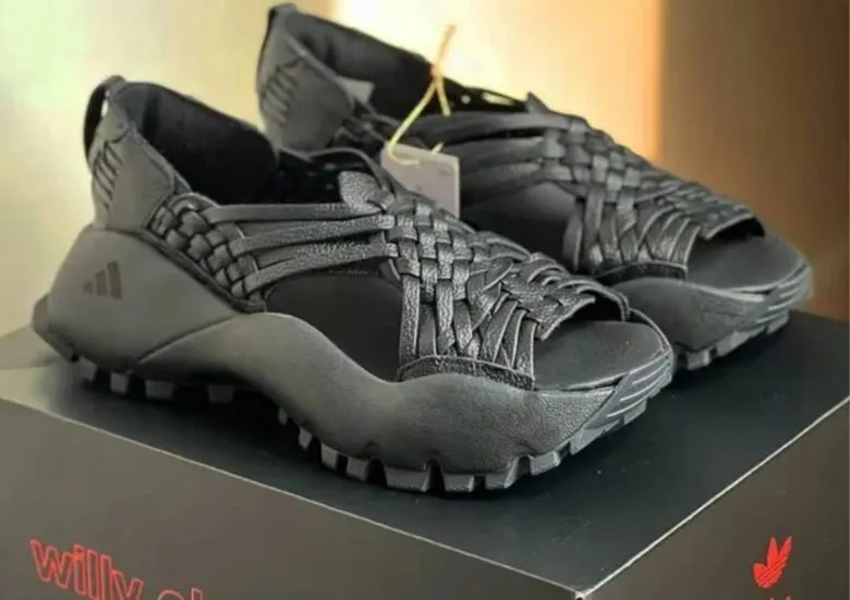 Sandalias Adidas acusadas de plagio de huaraches