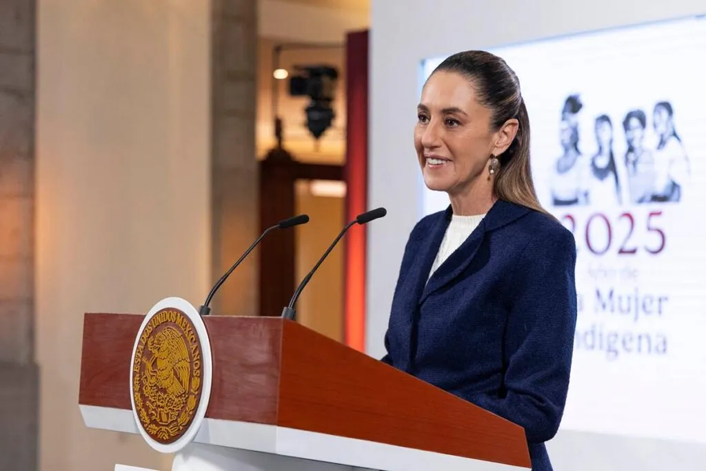 Sheinbaum descarta intervención de tropas de EU en México y desmiente vuelo de drones de la CIA