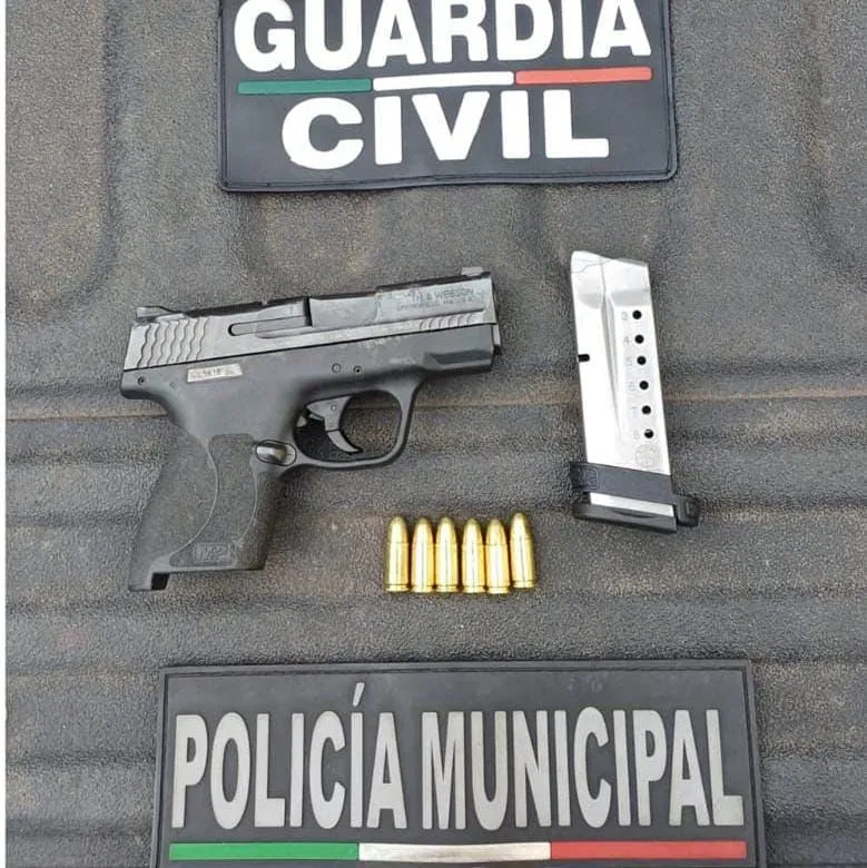 SSP asegura 3 hombres, armas y vehículos en operativo en Zamora y Jacona