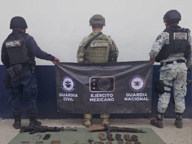 SSP y Defensa aseguran armamento, en Operación Apatzingán