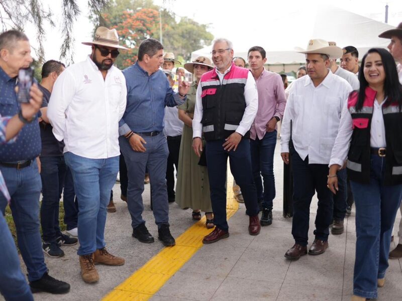 Supervisa Bedolla segunda fase de obras en Paseo de la Revolución, en Uruapan
