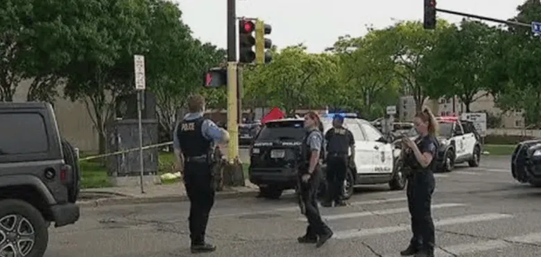 Tiroteo en escuela católica de Minneapolis deja dos niños muertos