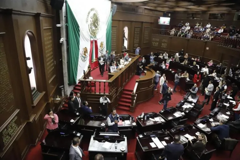 Trabajo en comisiones unidas dificulta la dictaminación en el Congreso de Michoacán