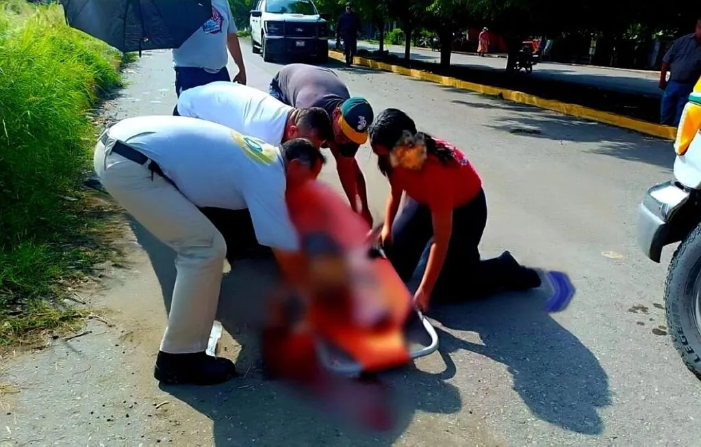 Un niño de 7 años murió tras ser atropellado en Apatzingán; iba en su bicicleta