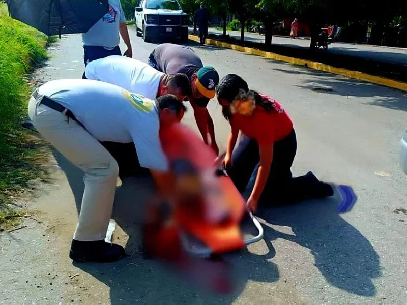 Un niño de 7 años murió tras ser atropellado en Apatzingán; iba en su bicicleta