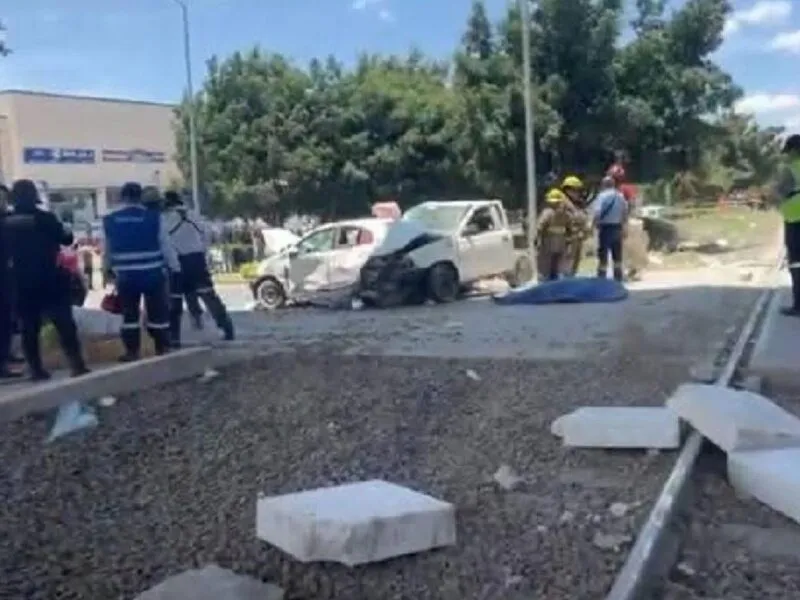 Vagón de tren sin control causa tragedia en Irapuato; reportan fallecidos y heridos