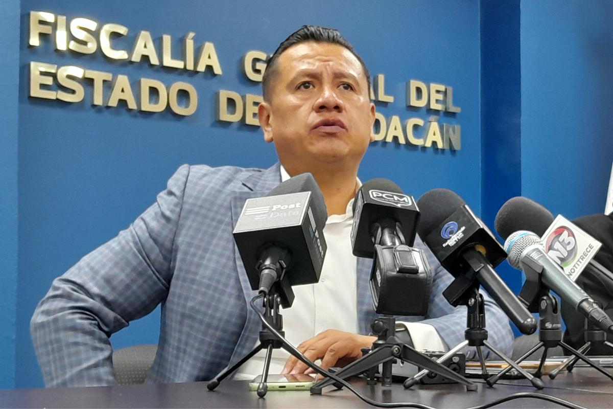 Varias son las órdenes de aprehensión contra Juan Bernardo Corona, confirma Carlos Torres