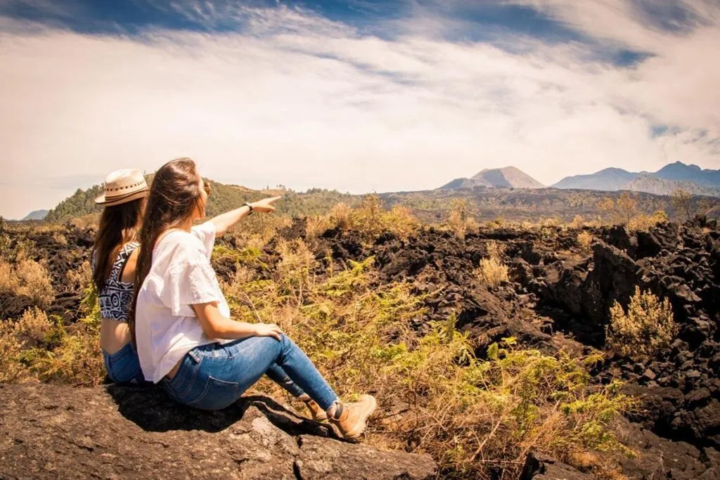 Viaja al Corazón del Volcán Paricutín: Un Gigante Vivo en Tierra Michoacana