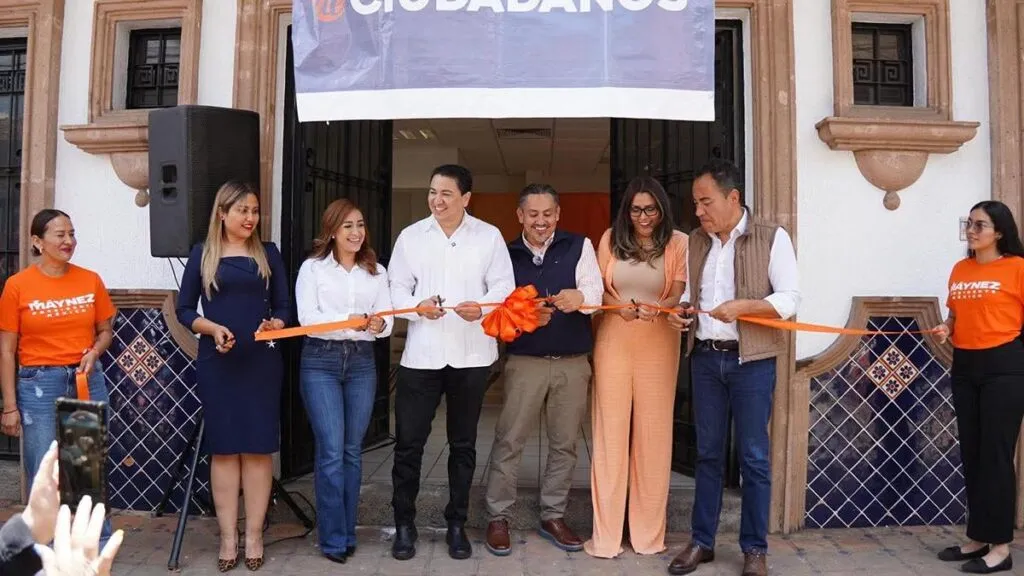 Víctor Manríquez inaugura Casa Naranja en Jacona