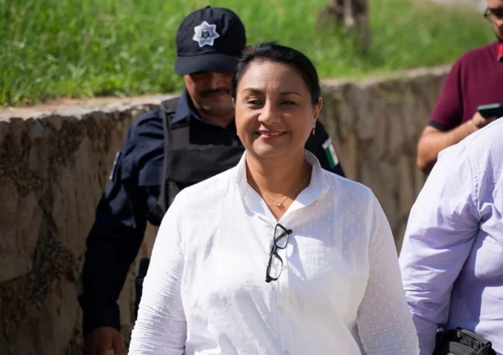 Vinculan a proceso a exalcaldesa de Manzanillo, Griselda Martínez, y a exfuncionarios por corrupción