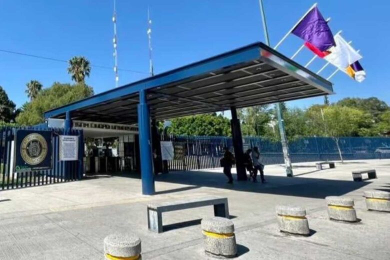 UMSNH paga en abonos a trabajadores; gobernador y SUEUM prometen liquidar aguinaldo, prestaciones y salarios pendientes este miércoles