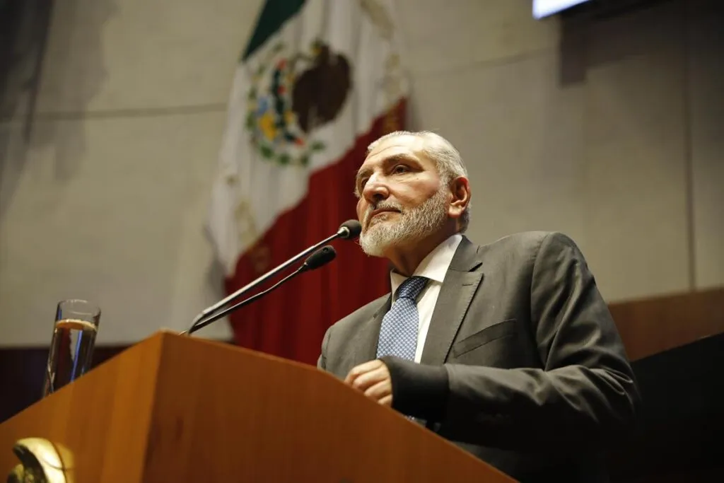 Adán Augusto López desmiente reunión con Bermúdez