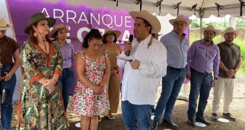 Alcalde de Uruapan acusa a periodistas y políticos de servir al crimen organizado