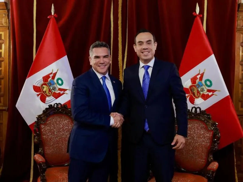 Alito Moreno se reúne con Congreso de Perú tras caso Sheinbaum