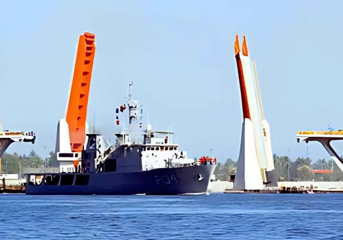 Ante Huracán ‘Narda’ Puerto de Lázaro Cárdenas cierra navegación a embarcaciones menores