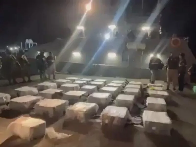 Aseguran 12 toneladas de drogas en Ecuador que se dirigían a México y EU; caen 16 sujetos