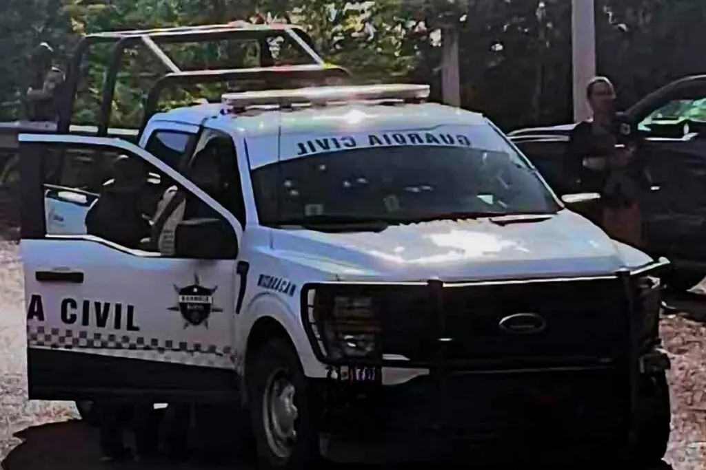 Asesinan a balazos a un adolescente en Zamora; joven es herida por bala perdida