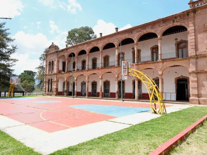 Autoridades educativas trazan ruta de mejora para la Normal Rural Vasco de Quiroga: Iemsysem