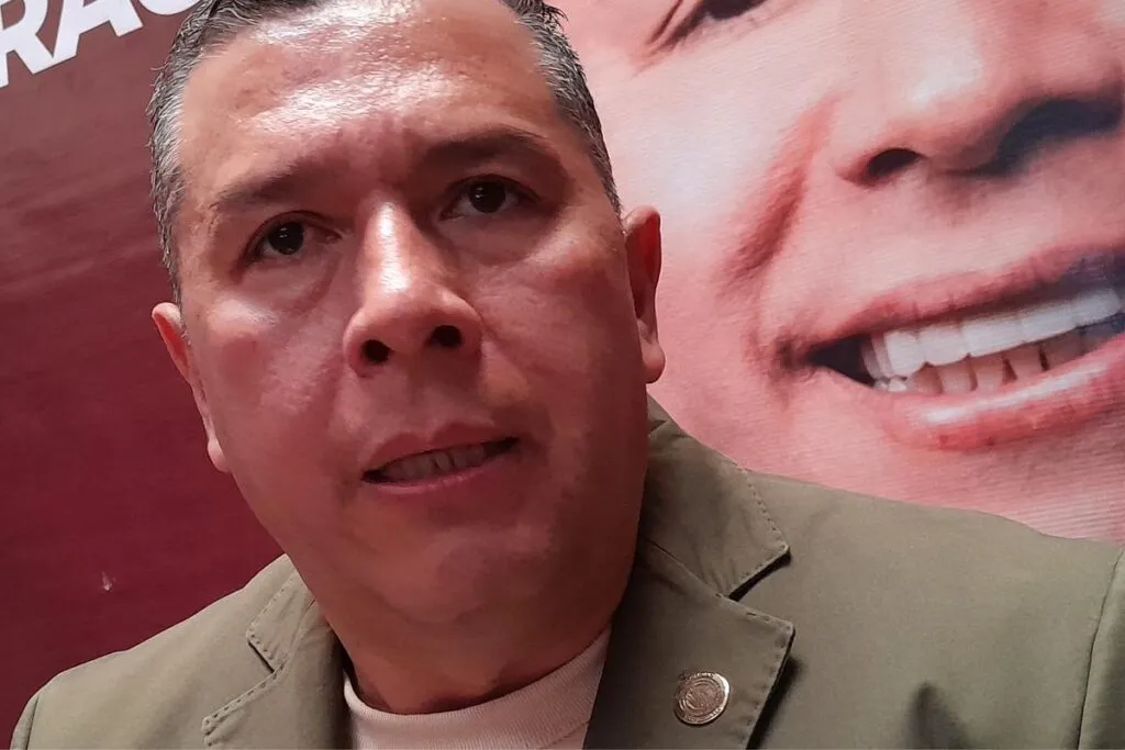 El diputado Juan Carlos Barragán criticó que el Congreso de Michoacán mantenga congeladas iniciativas como violencia familiar y en el noviazgo, aunque presume alta productividad
