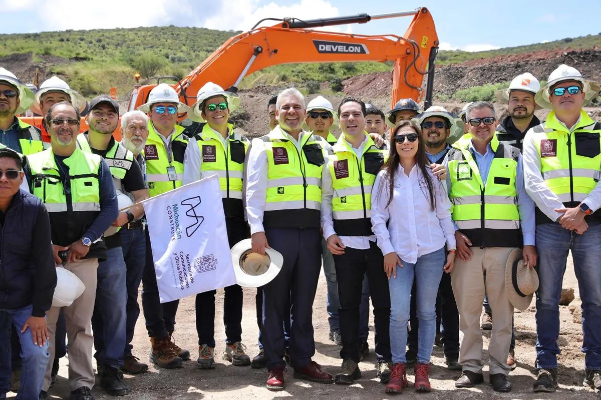 Bedolla arranca obra del segmento 5 del periférico en Morelia