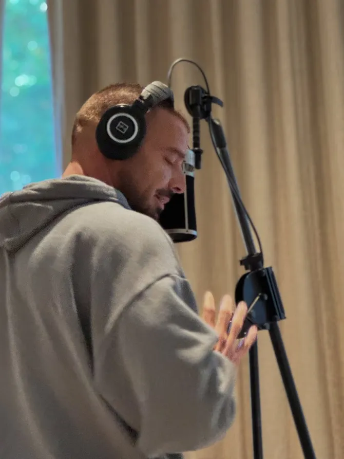 Carín León se une a Ricky Martin en una colaboración histórica: “Lo emocionado que estoy”-3
