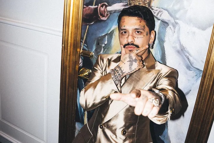 Christian Nodal vuelve a ser tendencia por presunto coqueteo a fan