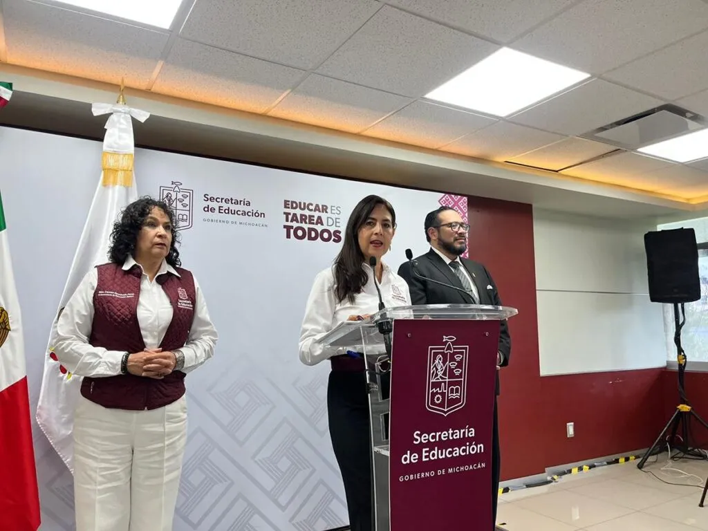 Ciclo escolar 2025-2026: no todos regresaron a clases en Michoacán-3
