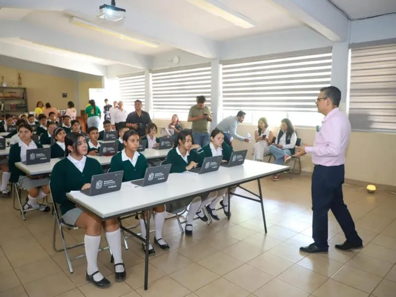 Ciclo escolar 2025-2026: no todos regresaron a clases en Michoacán