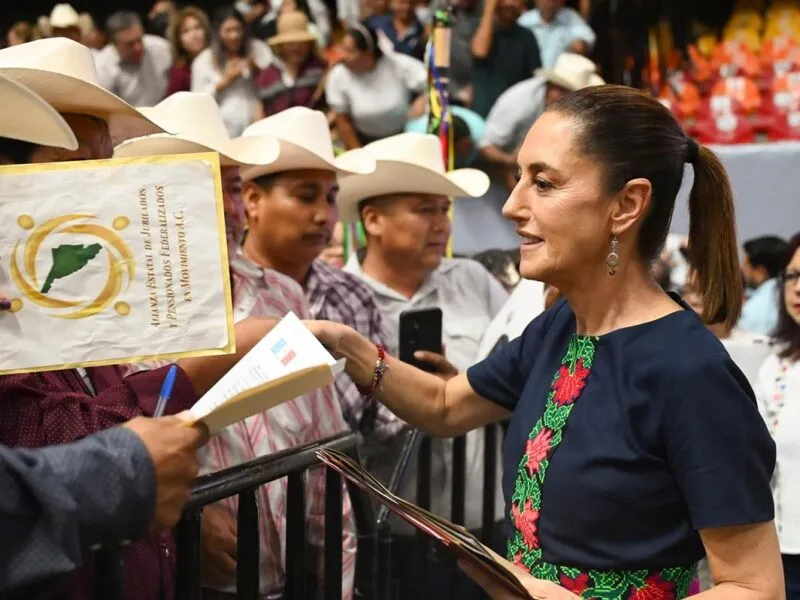 Claudia Sheinbaum lanza plan de 831 mdp para producción de ganado