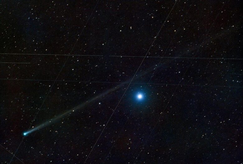 Cometa C/2025 R2 que será visible en Octubre
