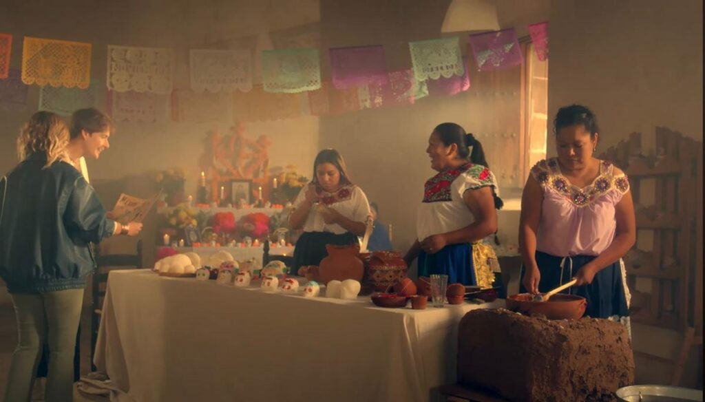 Converse destaca a cocineras michoacanas en nueva campaña de tenis