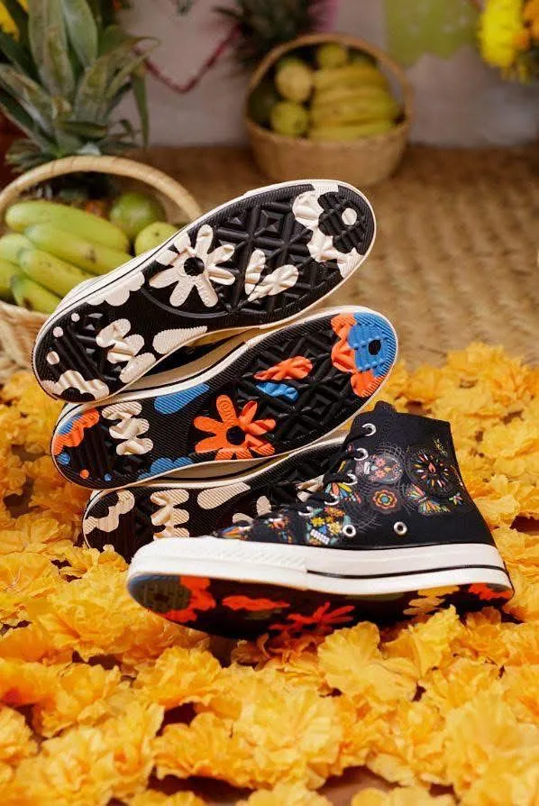 Converse rinde homenaje al Día de Muertos