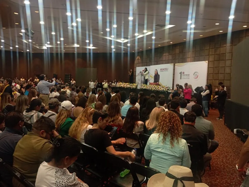 Desde bancada de Morena, arenga Saucedo que el PRD va por 2027
