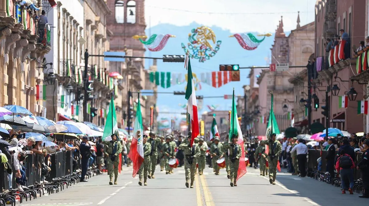 desfile cívico militar en Morelia-6