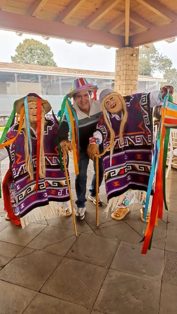 Destaca el estado con guías de turismo de Iberoamérica