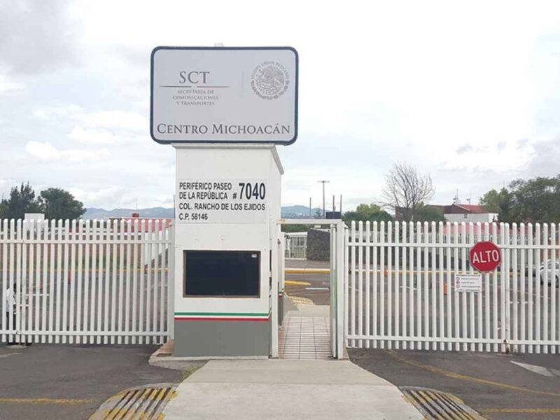 Florentino Coalla, ex director de SCT Michoacán, es investigado por corrupción tras otorgar permisos ilegales; empresas denuncian favoritismo y abusos en carreteras 3