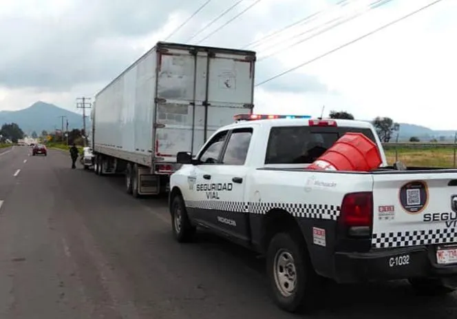 Detienen en Salvador Escalante a hombre con más de 660 mil pesos