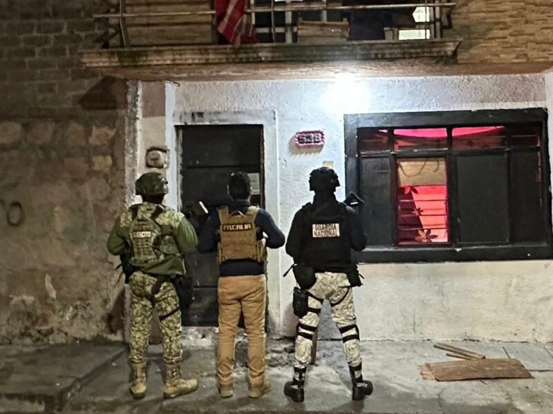 Durante cateos, FGE asegura 3 mil 500 dosis de narcótico y detiene a 4 personas en Morelia