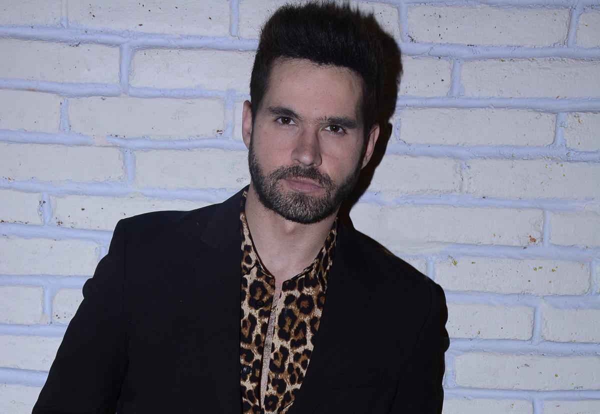 Eleazar Gómez desmiente acusaciones sobre descuido a su madre