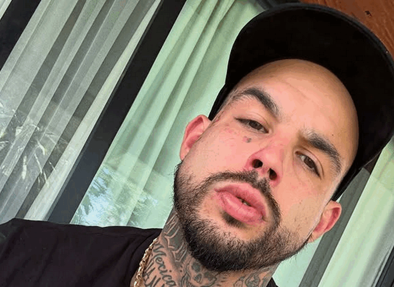 Emiliano Aguilar publica presuntos mensajes de Christian Nodal: “¡Me la pelas, Nodalito!”
