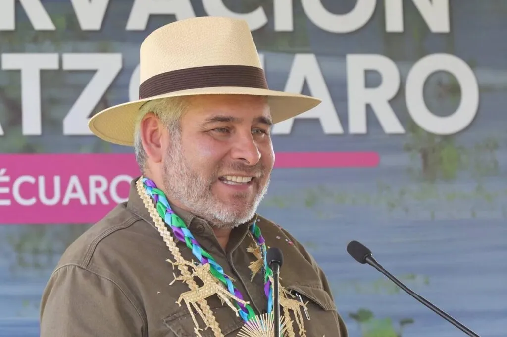 En Michoacán hay libertad de expresión: Bedolla sobre peticiones para cancelar concierto de Nodal