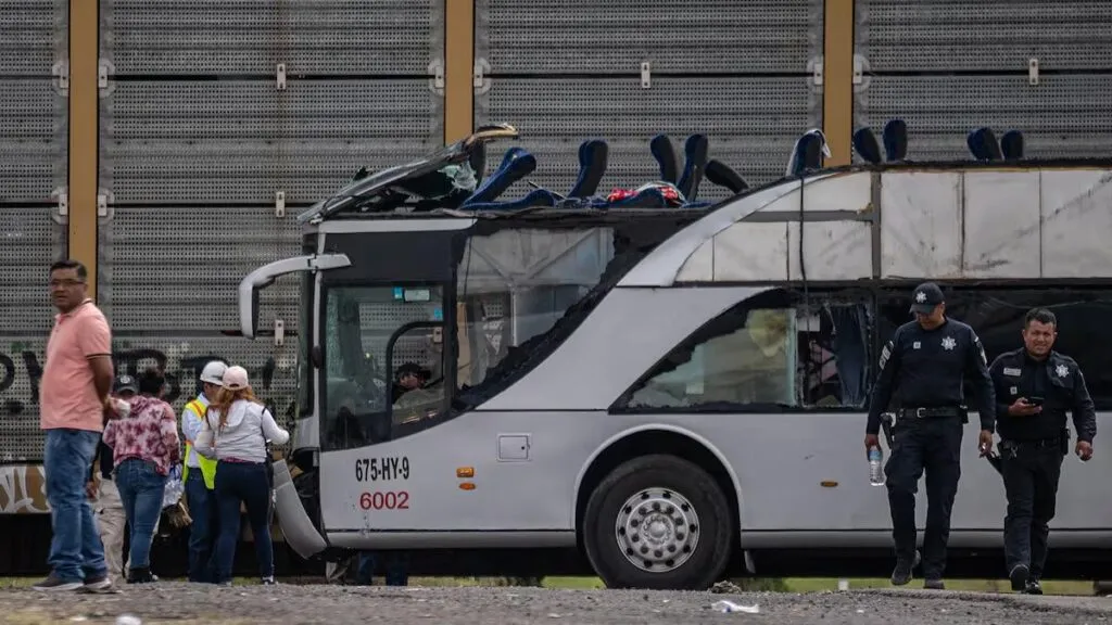 En Morelia, detienen a chofer de autobús involucrado en accidente ferroviario en Atlacomulco-1