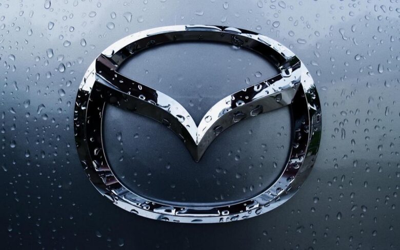 Escudo de Mazda, a quien solicitan revisión de vehículos