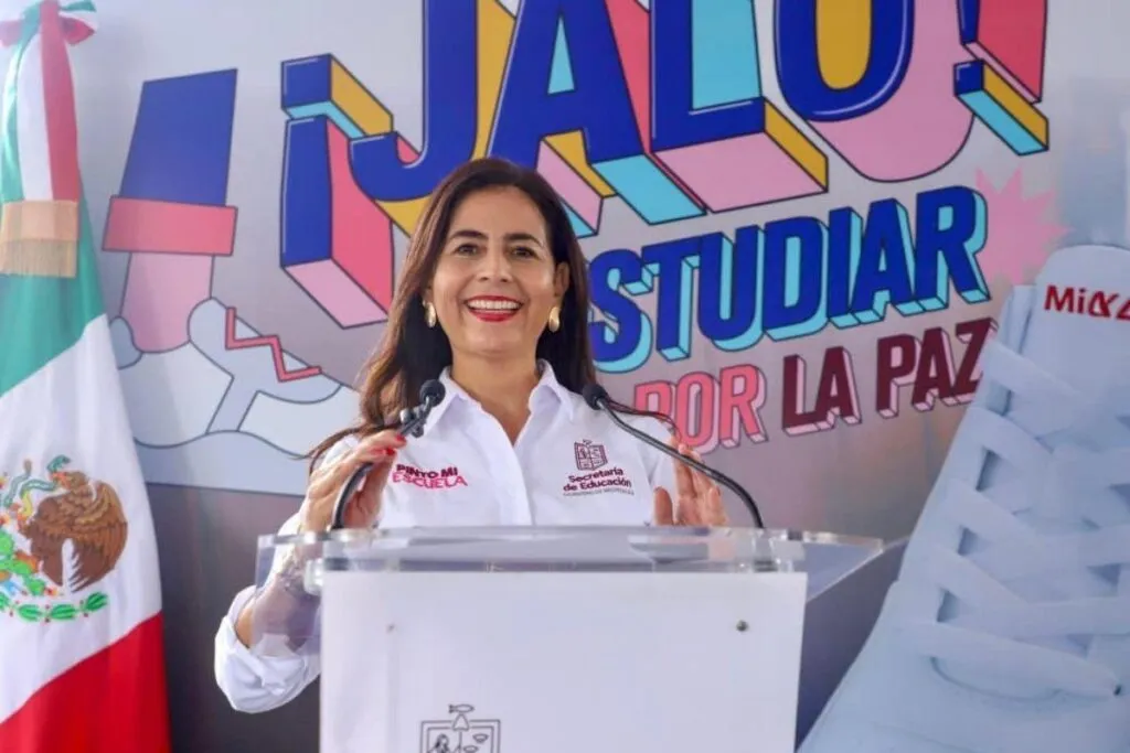 Este año sumarán más de 600 mil tenis entregados: Gabriela Molina-1