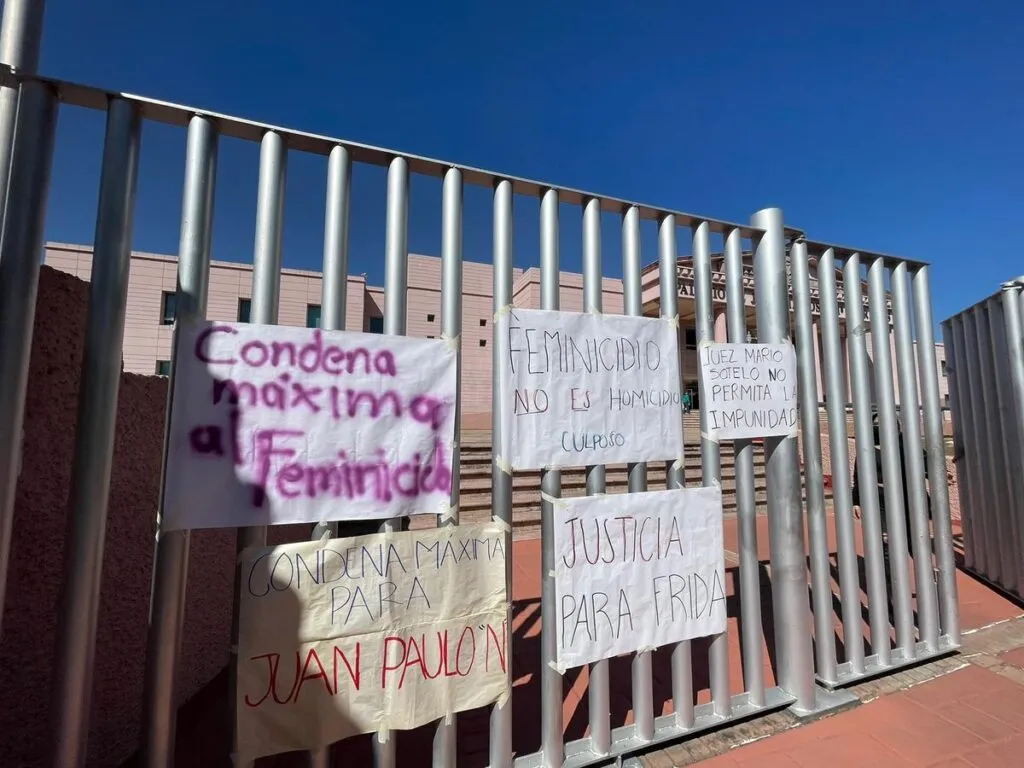 Exigen a FGE se desista de la suspensión del caso por feminicidio de Frida Santamaría