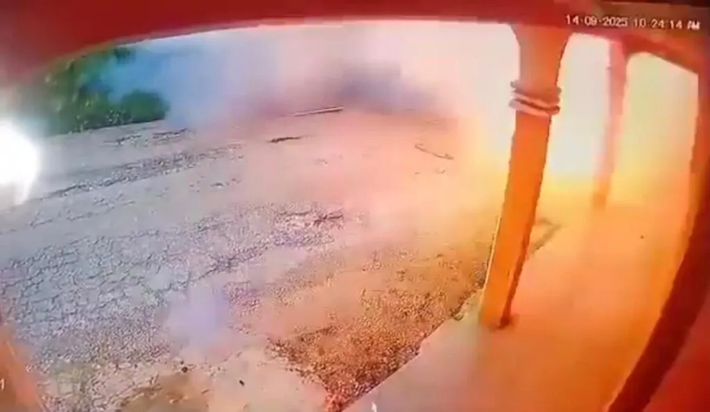 Explota taller de pirotecnia en Chiapas